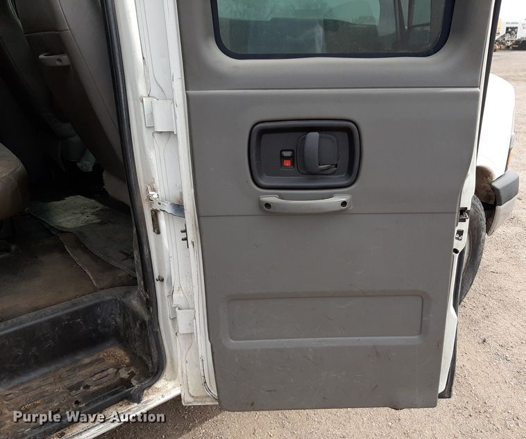 image for item DP2759 2014 Chevrolet Express 3500 van