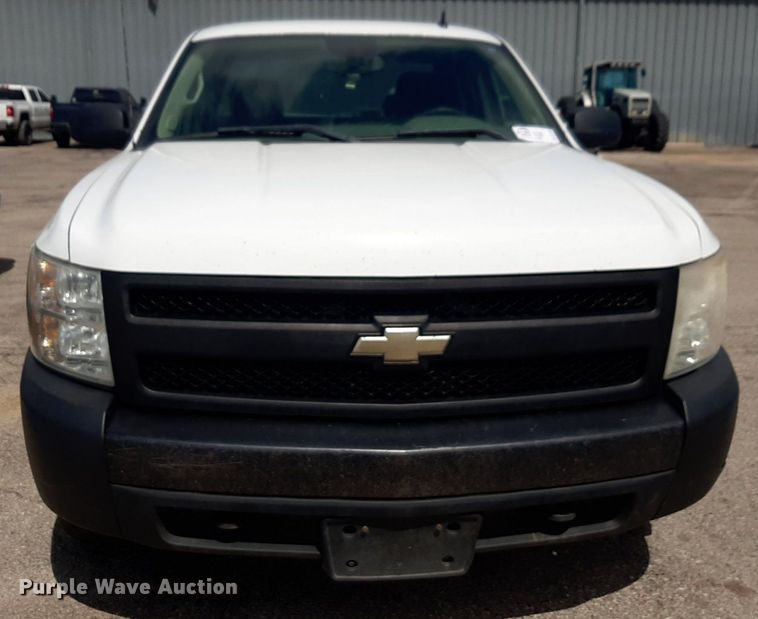 image for item DP2769 2012 Chevrolet  Silverado 1500 Ext. Cab pickup truck