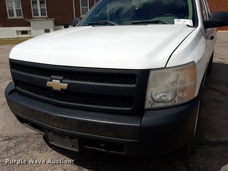 image for item DP2769 2012 Chevrolet  Silverado 1500 Ext. Cab pickup truck