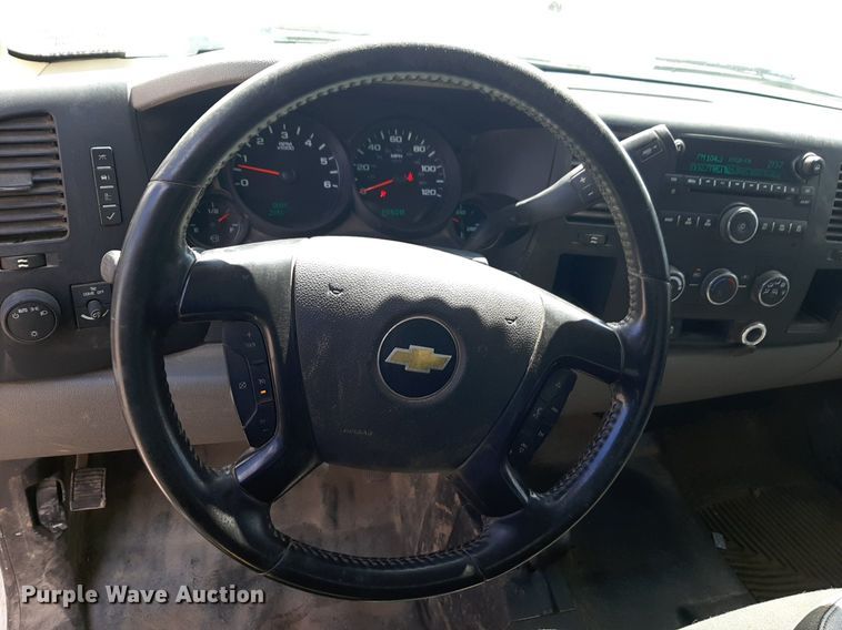 image for item DP2769 2012 Chevrolet  Silverado 1500 Ext. Cab pickup truck