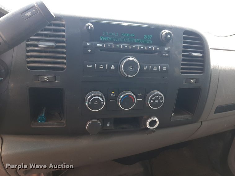 image for item DP2769 2012 Chevrolet  Silverado 1500 Ext. Cab pickup truck