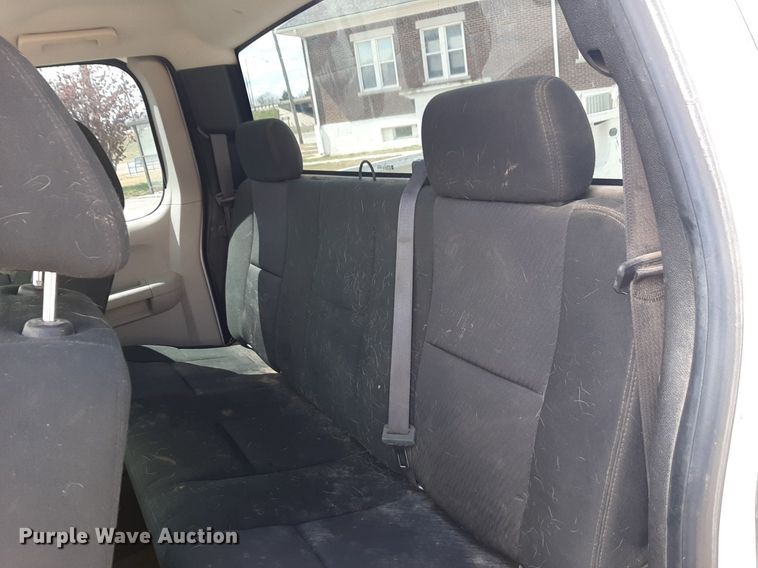 image for item DP2769 2012 Chevrolet  Silverado 1500 Ext. Cab pickup truck