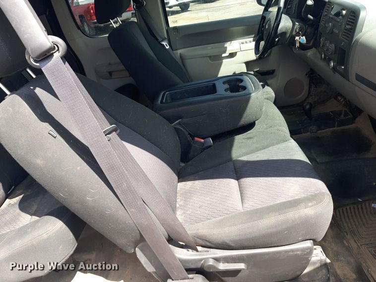 image for item DP2769 2012 Chevrolet  Silverado 1500 Ext. Cab pickup truck