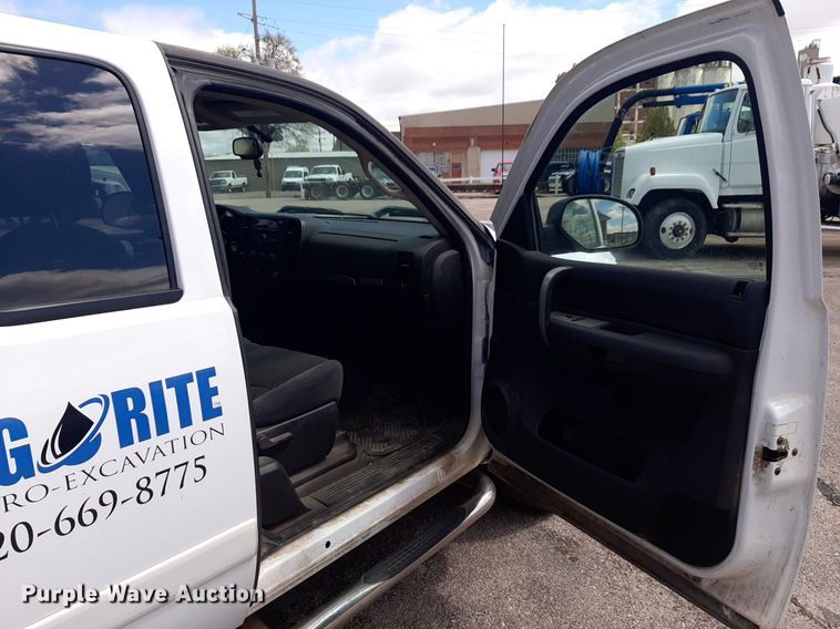 image for item DP2770 2008 Chevrolet  Silverado 1500 Ext. Cab pickup truck
