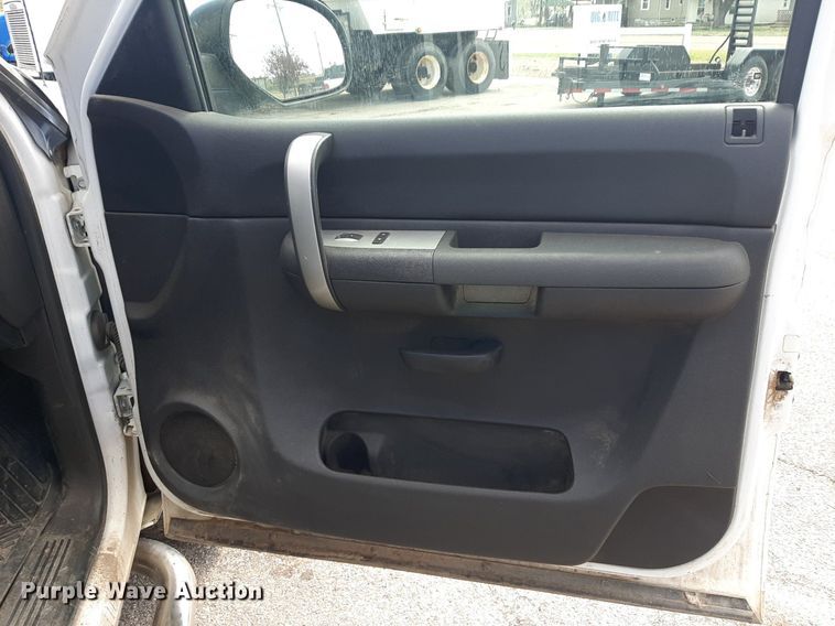 image for item DP2770 2008 Chevrolet  Silverado 1500 Ext. Cab pickup truck