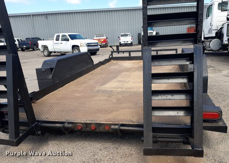 image for item DP2771 2004 Load Trail equipment trailer