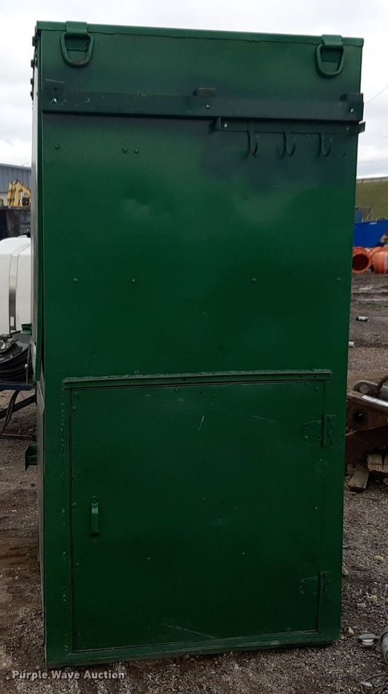 image for item DP2776 Metal cabinet