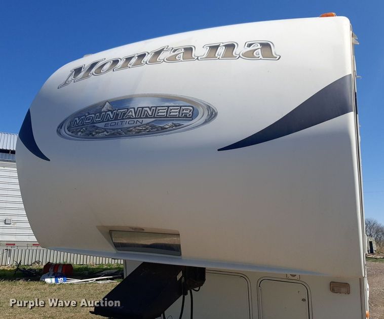 image for item DP2787 2010 Keystone Montana Mountaineer Edition camper