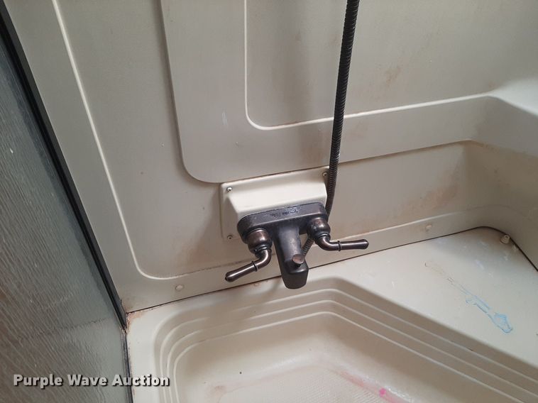 image for item DP2787 2010 Keystone Montana Mountaineer Edition camper