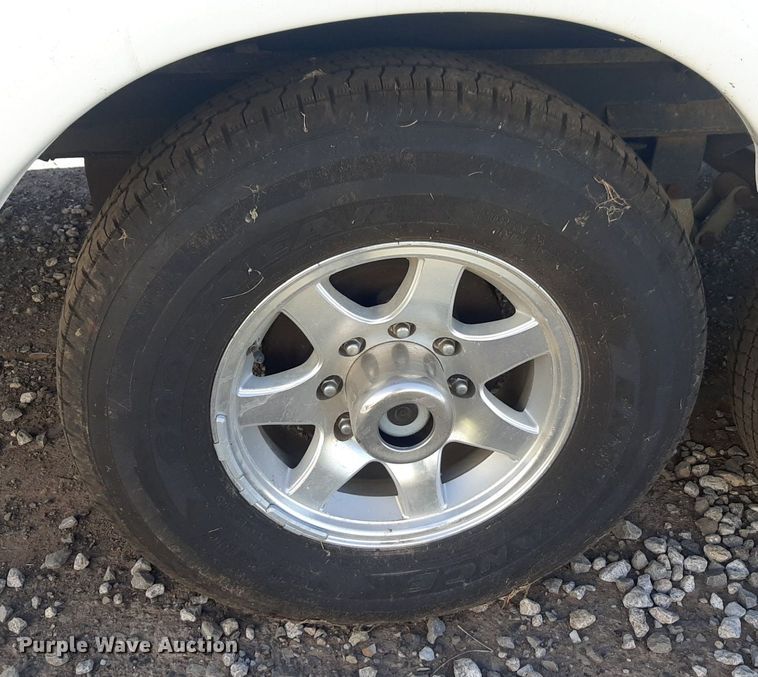 image for item DP2787 2010 Keystone Montana Mountaineer Edition camper