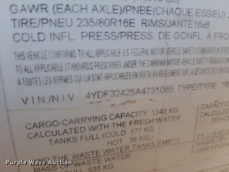 image for item DP2787 2010 Keystone Montana Mountaineer Edition camper