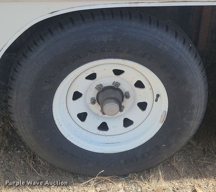 image for item DP3527 2000 Fleetwood RV Prowler camper