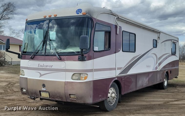 image for item DP5674 2000 Holiday Rambler Endeavor RV