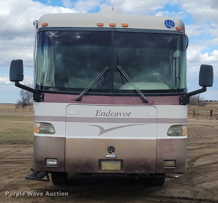 image for item DP5674 2000 Holiday Rambler Endeavor RV