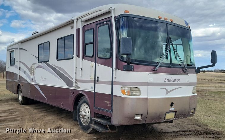 image for item DP5674 2000 Holiday Rambler Endeavor RV