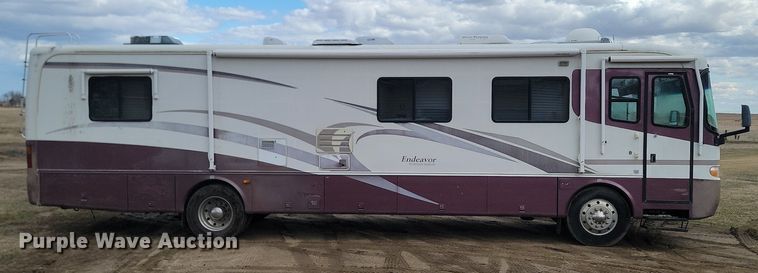 image for item DP5674 2000 Holiday Rambler Endeavor RV