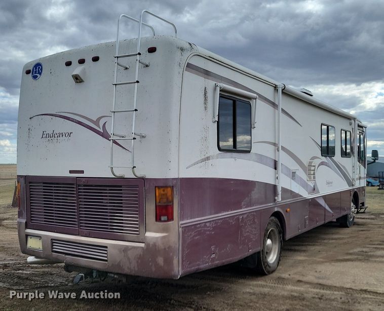 image for item DP5674 2000 Holiday Rambler Endeavor RV