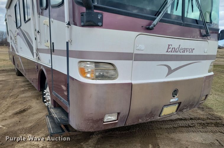 image for item DP5674 2000 Holiday Rambler Endeavor RV