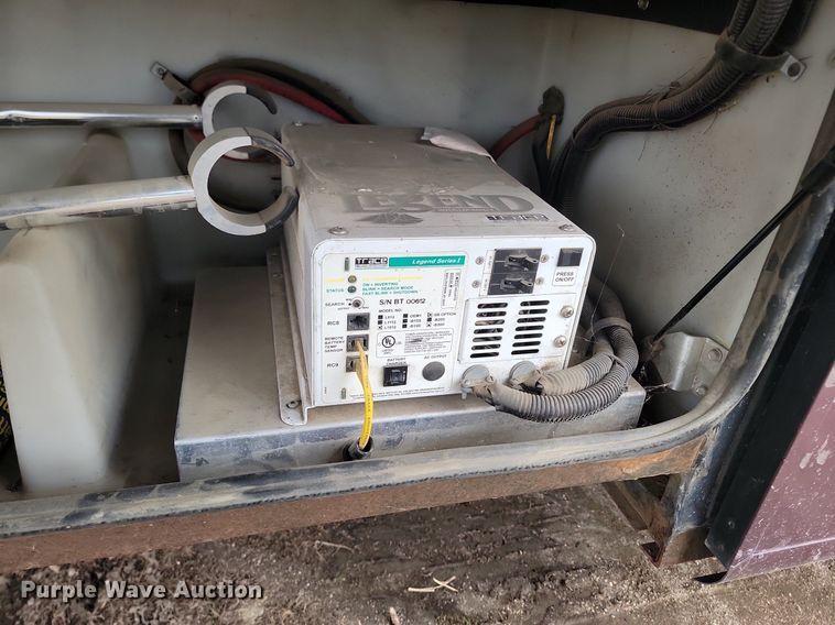 image for item DP5674 2000 Holiday Rambler Endeavor RV