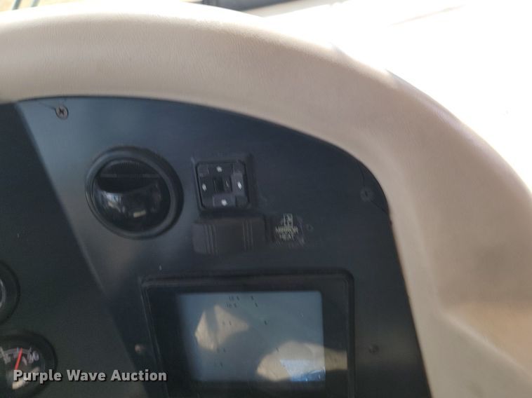 image for item DP5674 2000 Holiday Rambler Endeavor RV