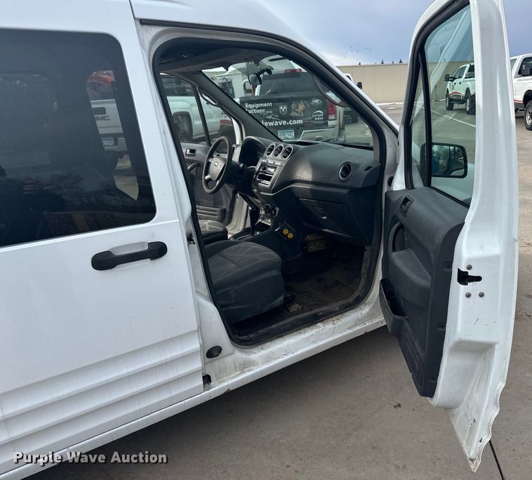 image for item DQ0693 2012 Ford  Transit Connect XLT van