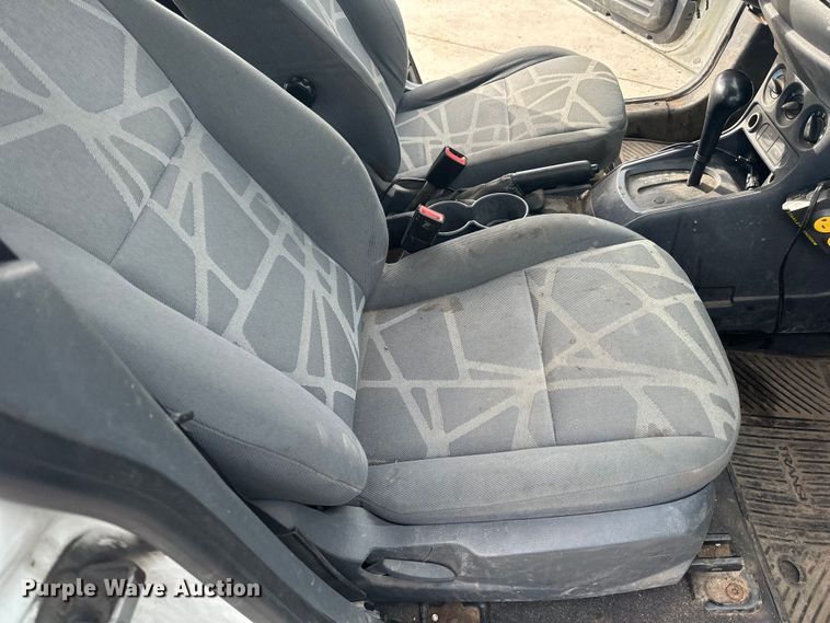 image for item DQ0693 2012 Ford  Transit Connect XLT van