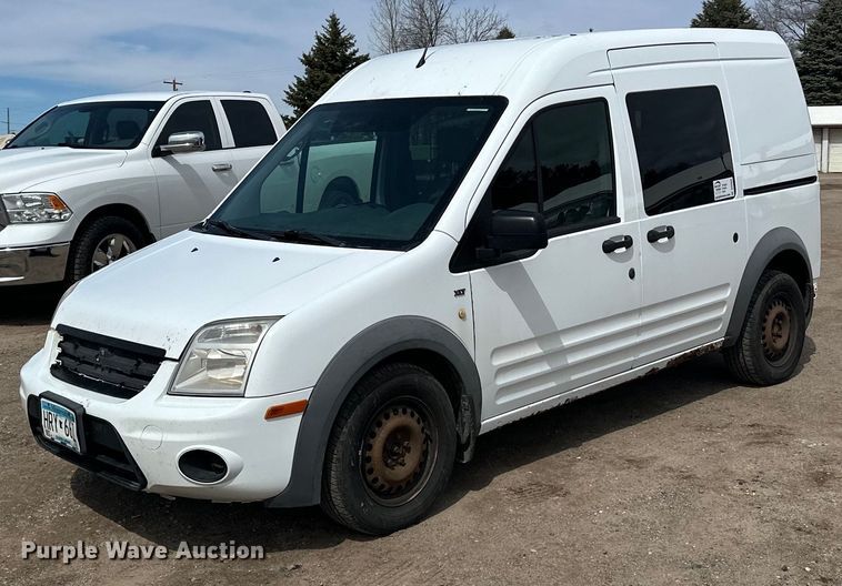 image for item DQ0694 2013 Ford  Transit Connect XLT van