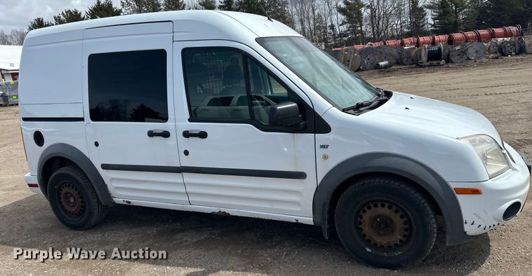 image for item DQ0694 2013 Ford  Transit Connect XLT van