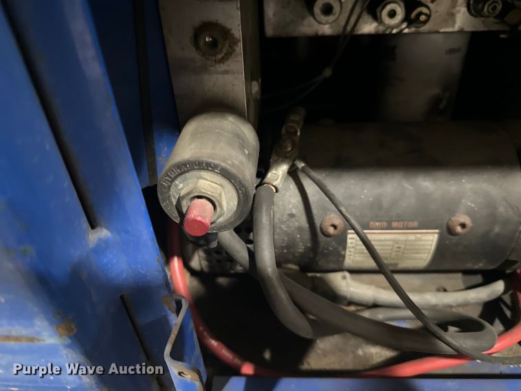 image for item DQ0740 Upright  TM12 vertical lift