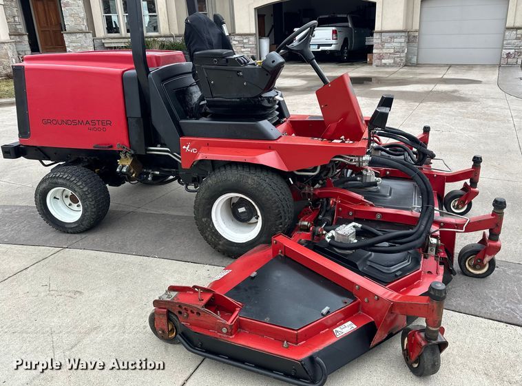 image for item DQ0742 Toro  4100D lawn mower