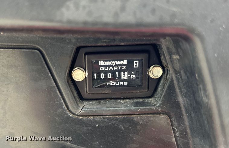 image for item DQ0742 Toro  4100D lawn mower