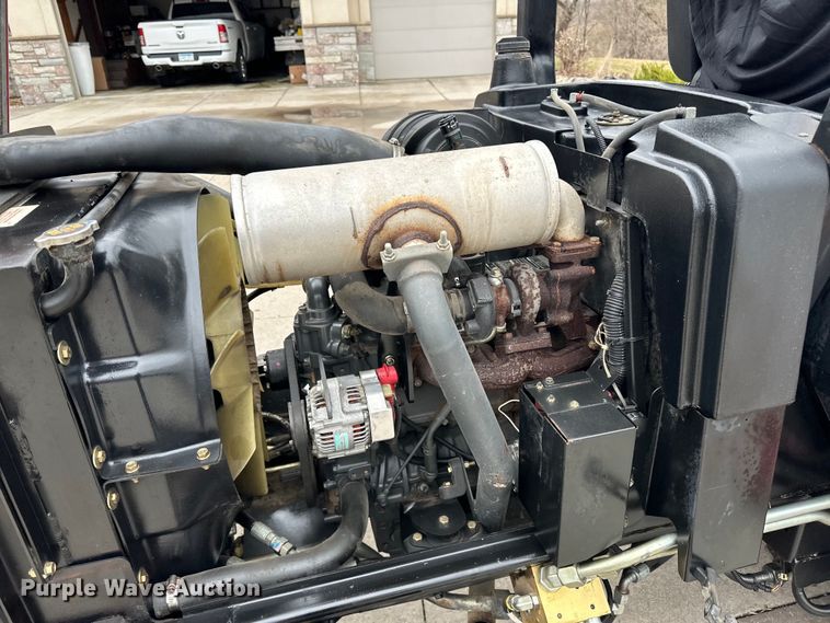 image for item DQ0742 Toro  4100D lawn mower