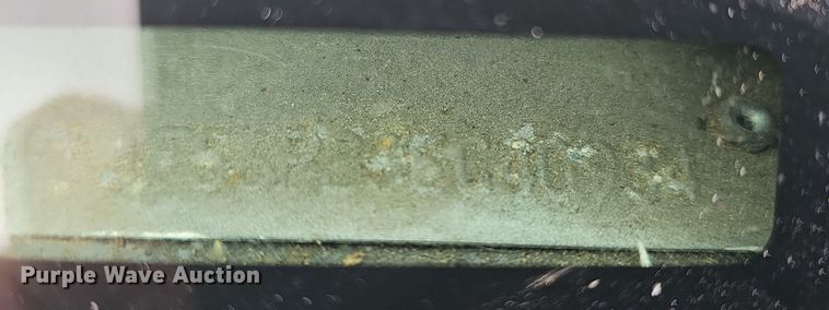 image for item DQ8671 2003 Ford F550 Super Duty XLT tow truck