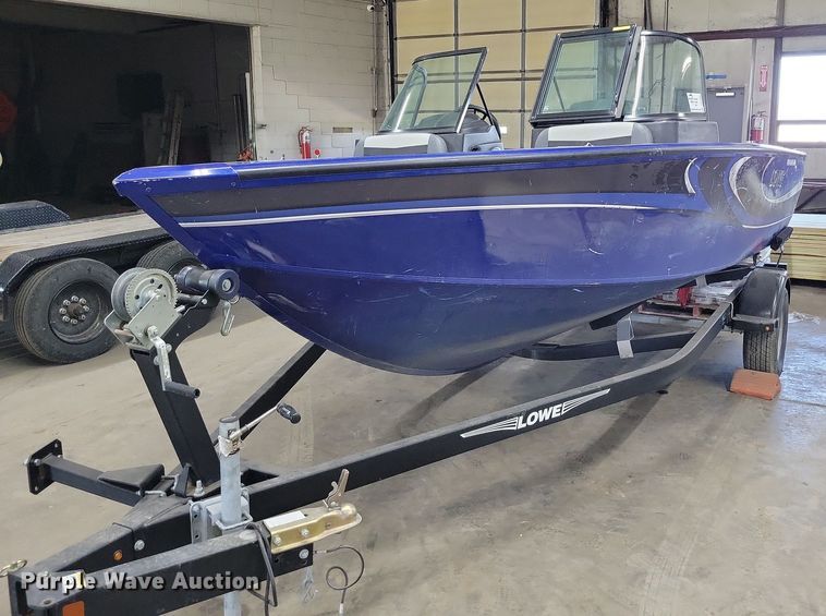 image for item DR7992 2020 Lowe Fish & Ski 1700 boat