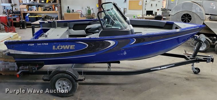 image for item DR7992 2020 Lowe Fish & Ski 1700 boat