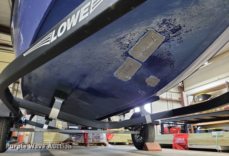 image for item DR7992 2020 Lowe Fish & Ski 1700 boat