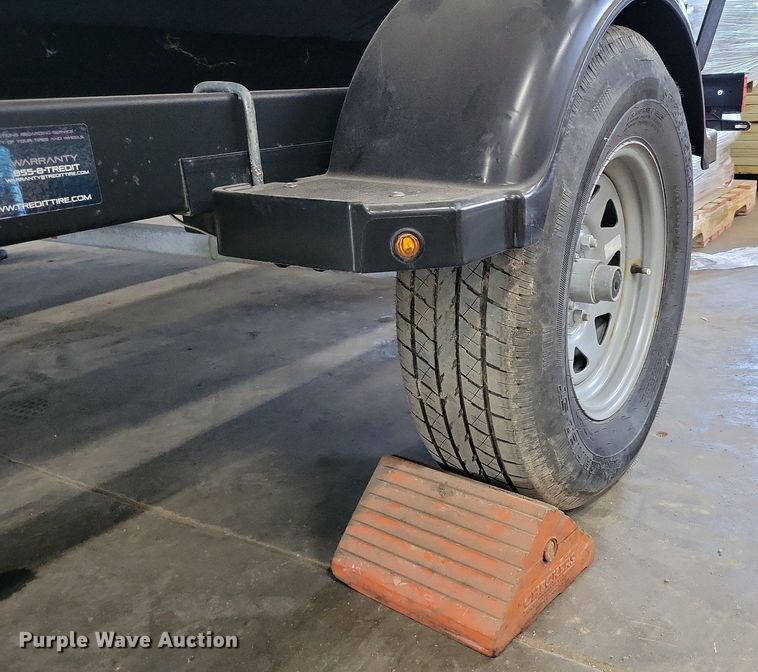 image for item DR7992 2020 Lowe Fish & Ski 1700 boat