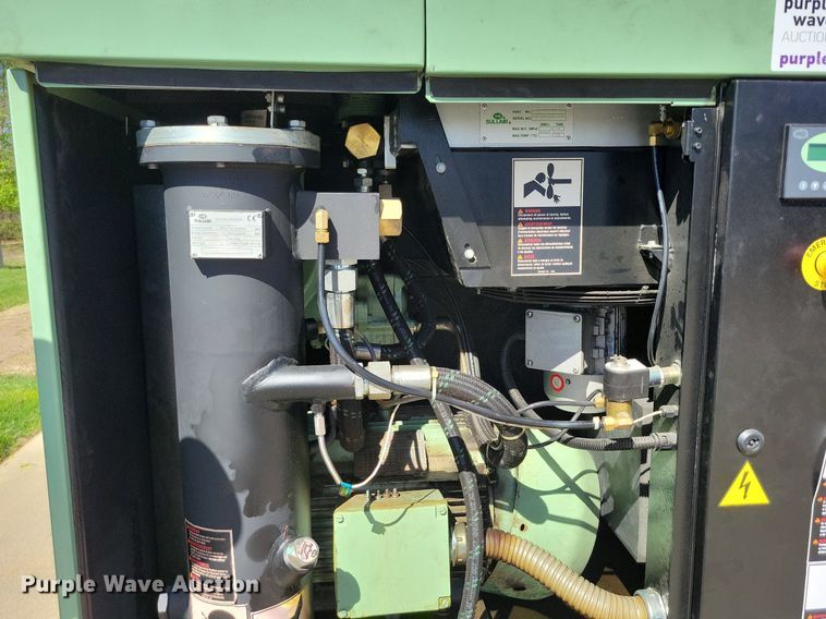 image for item DR7993 2012 Sullair ST1500 air compressor