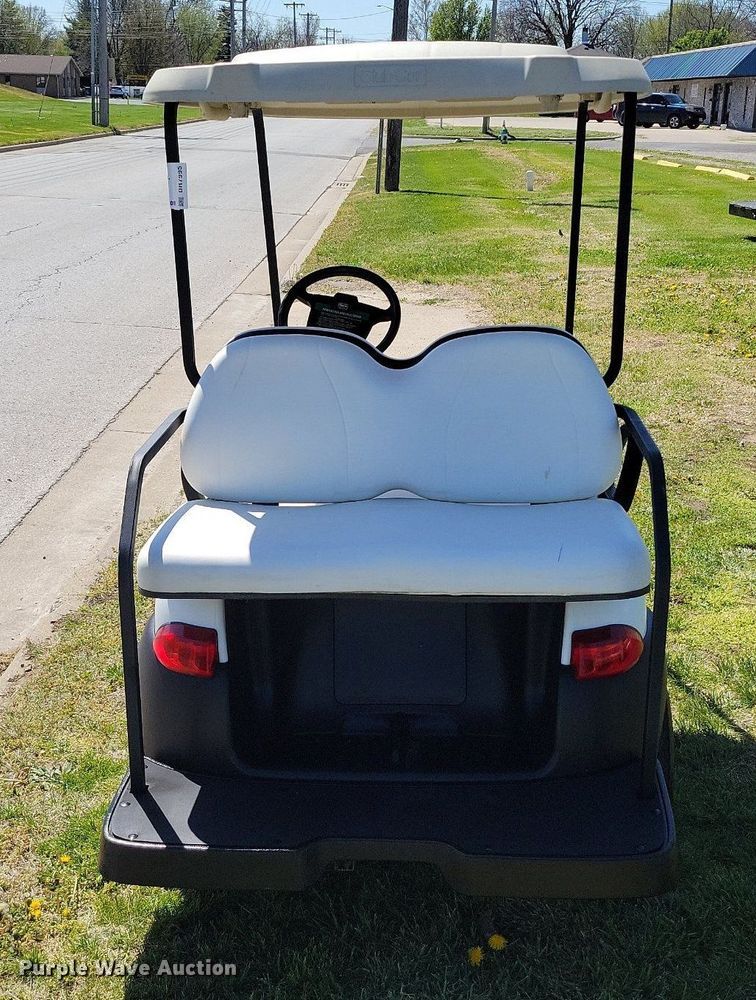 image for item DR7995 2009 Club Car Precedent golf cart