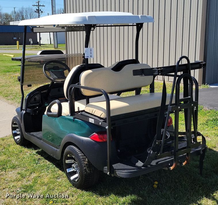 image for item DR7997 2006 Club Car Precedent golf cart