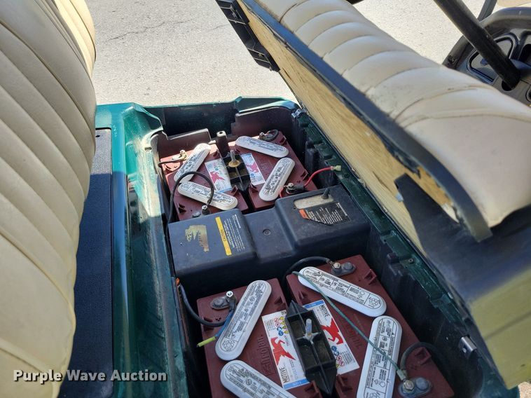 image for item DR7997 2006 Club Car Precedent golf cart