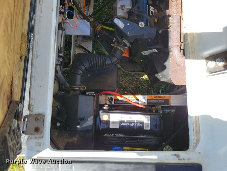 image for item DR7998 2008 Club Car DS golf cart