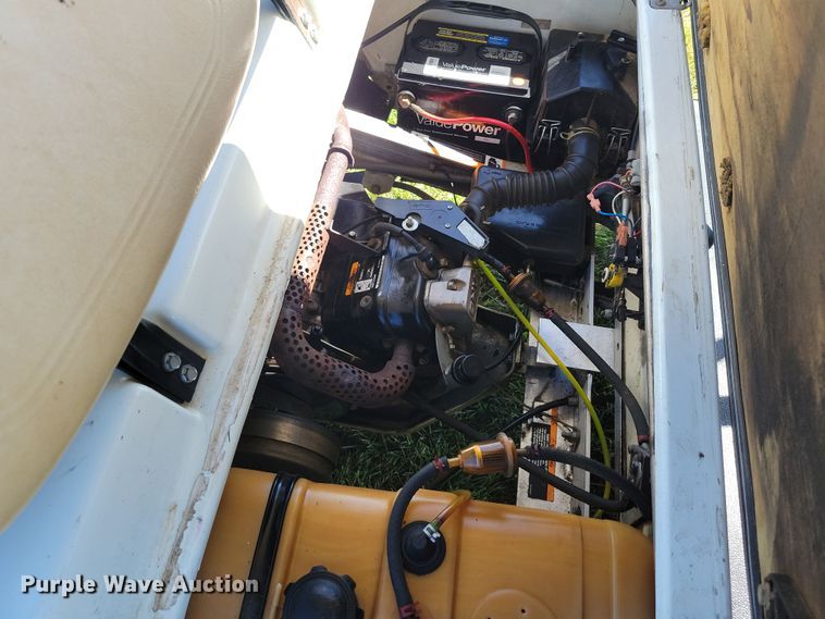 image for item DR7998 2008 Club Car DS golf cart