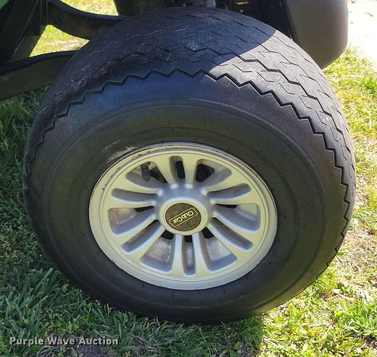 image for item DR7999 2008 Yamaha YDRA golf cart