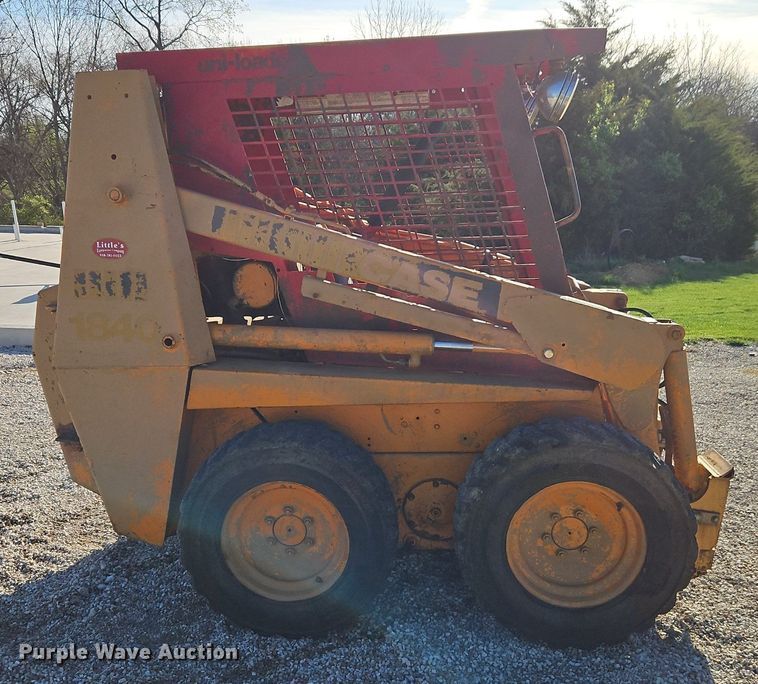 image for item DR8567 Case 1840 skid steer loader