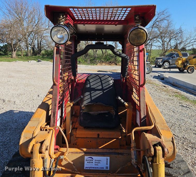 image for item DR8567 Case 1840 skid steer loader