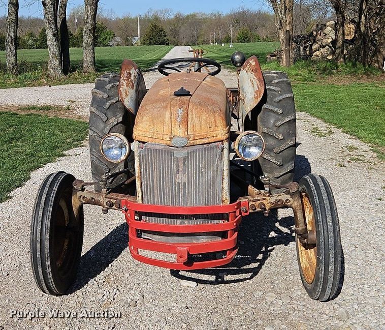 image for item DR8568 Ford 2N tractor
