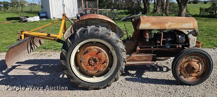 image for item DR8568 Ford 2N tractor