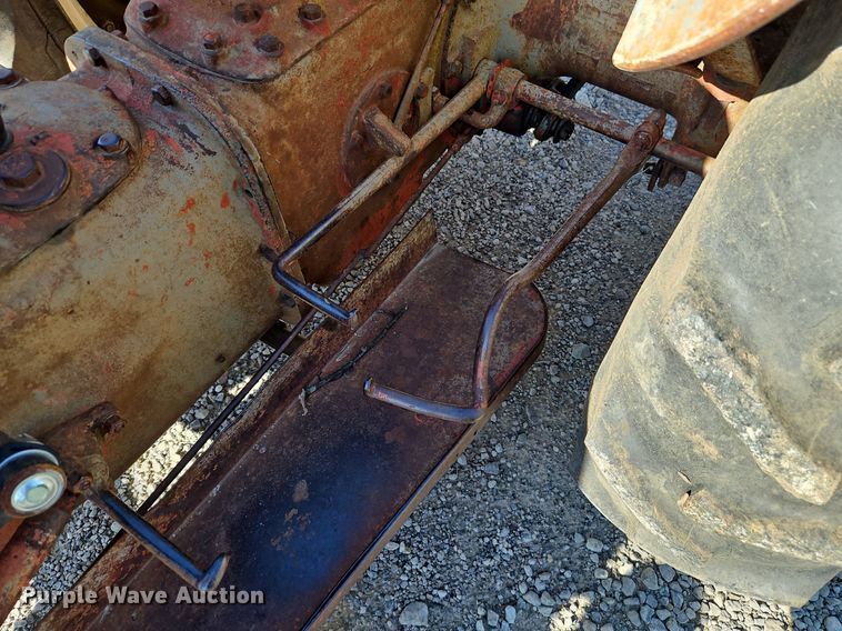image for item DR8568 Ford 2N tractor