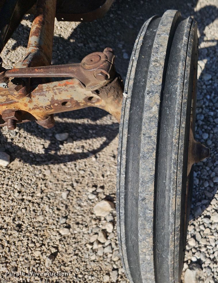 image for item DR8568 Ford 2N tractor